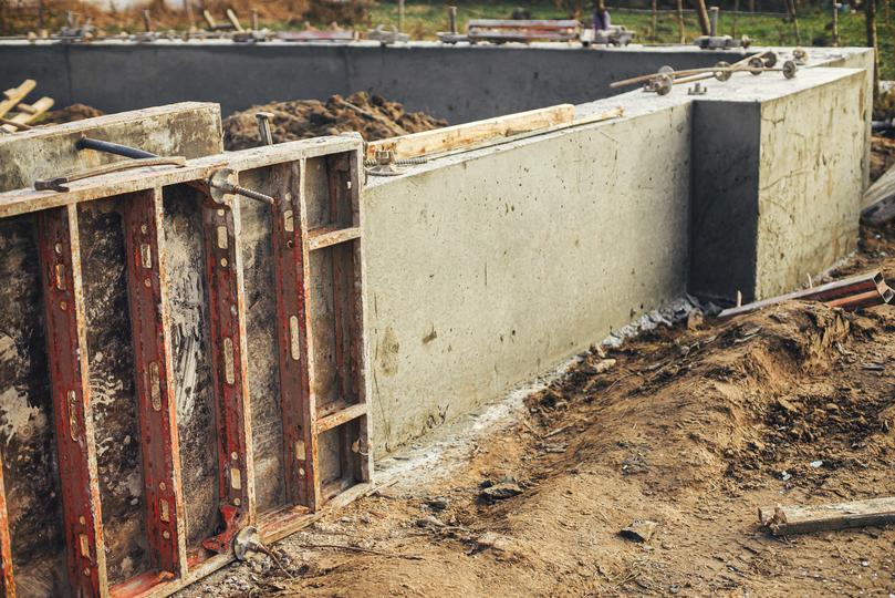 How ConcreteMatch connects you with concrete retaining wall contractors